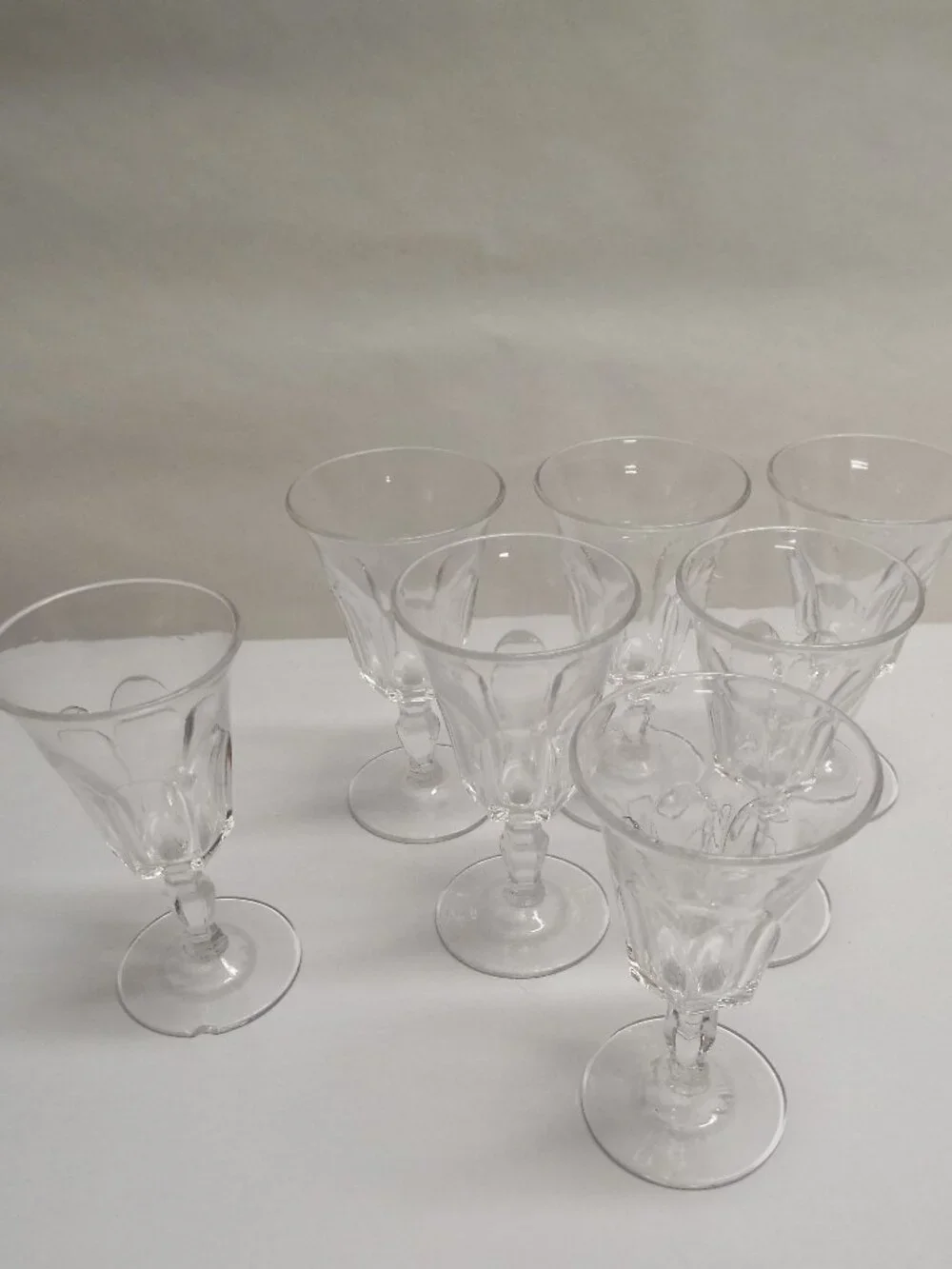 HEISEY Colonial Clear Cordial Glasses - VINTAGE 6 Undamaged and 1 Chip on Foot